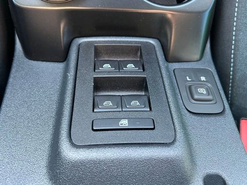 Used 2025 Ford Bronco Heritage Edition image 31