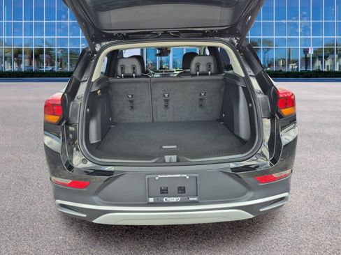 Used 2023 Buick Encore GX Select FWD image 11