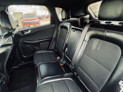 Used 2025 Ford Escape ST-Line image 23