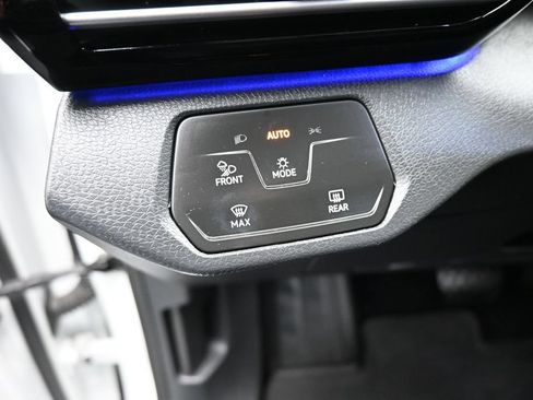 Used 2024 Volkswagen ID.4 S RWD image 13