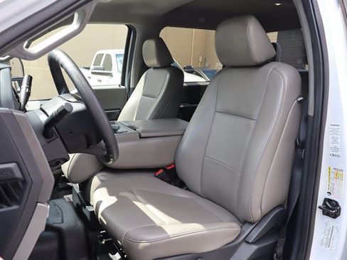 Used 2022 Ford F250 XL w/ Power Equipment Group AWD/4WD image 17