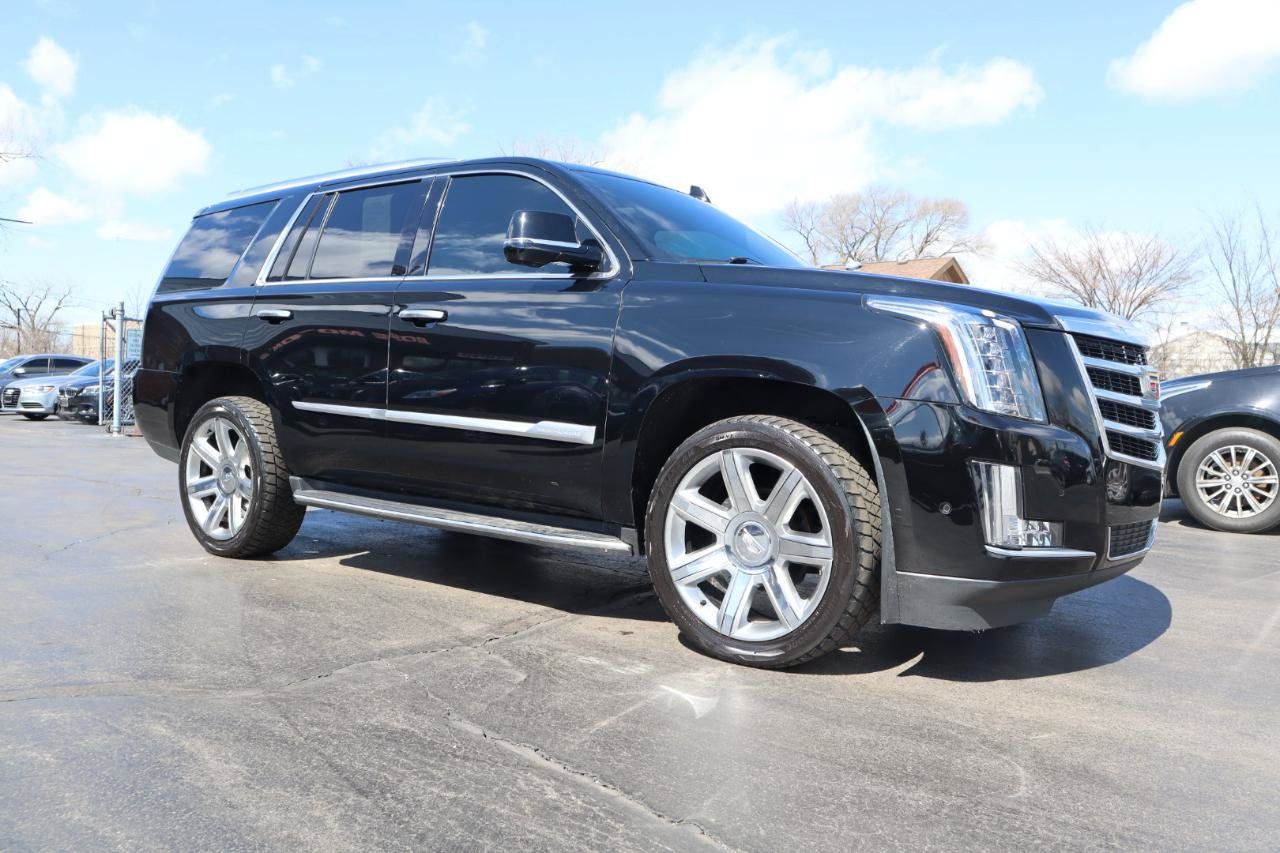 Used 2020 Cadillac Escalade Luxury RWD image 7
