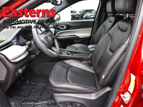 Used 2024 Jeep Compass Limited AWD/4WD image 13