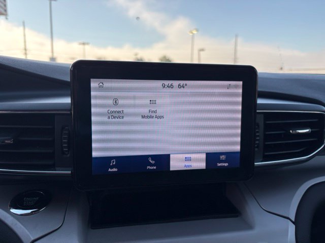 Used 2023 Ford Explorer XLT w/ Equipment Group 202A AWD/4WD image 18