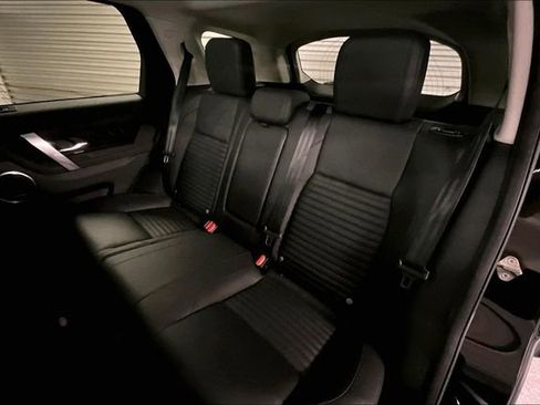 Certified 2025 Land Rover Discovery Sport S image 17