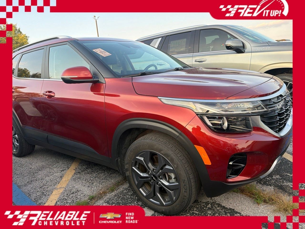 Used 2024 Kia Seltos S AWD/4WD image 1
