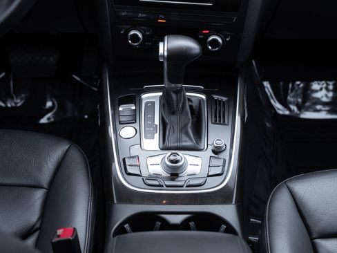 Used 2016 Audi Q5 2.0T Premium Plus w/ Technology Package image 16