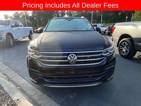 Used 2022 Volkswagen Tiguan SEL R-Line AWD/4WD image 13
