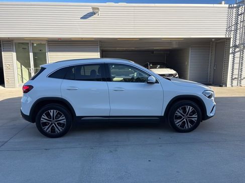 Used 2025 Mercedes-Benz GLA 250 4MATIC image 4