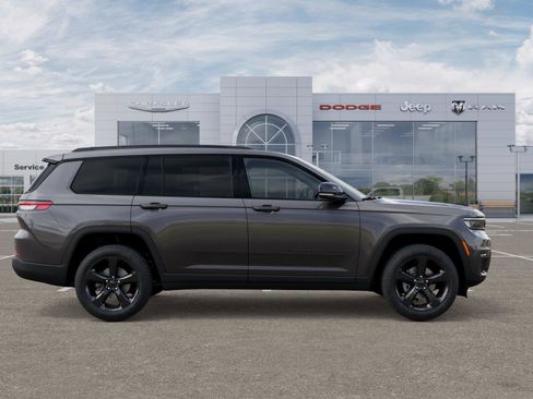 New 2025 Jeep Grand Cherokee L Limited image 13