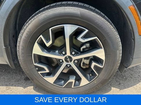 Used 2023 Kia Sportage EX AWD/4WD image 18