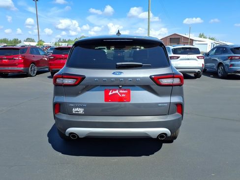 Used 2024 Ford Escape Active AWD/4WD image 5