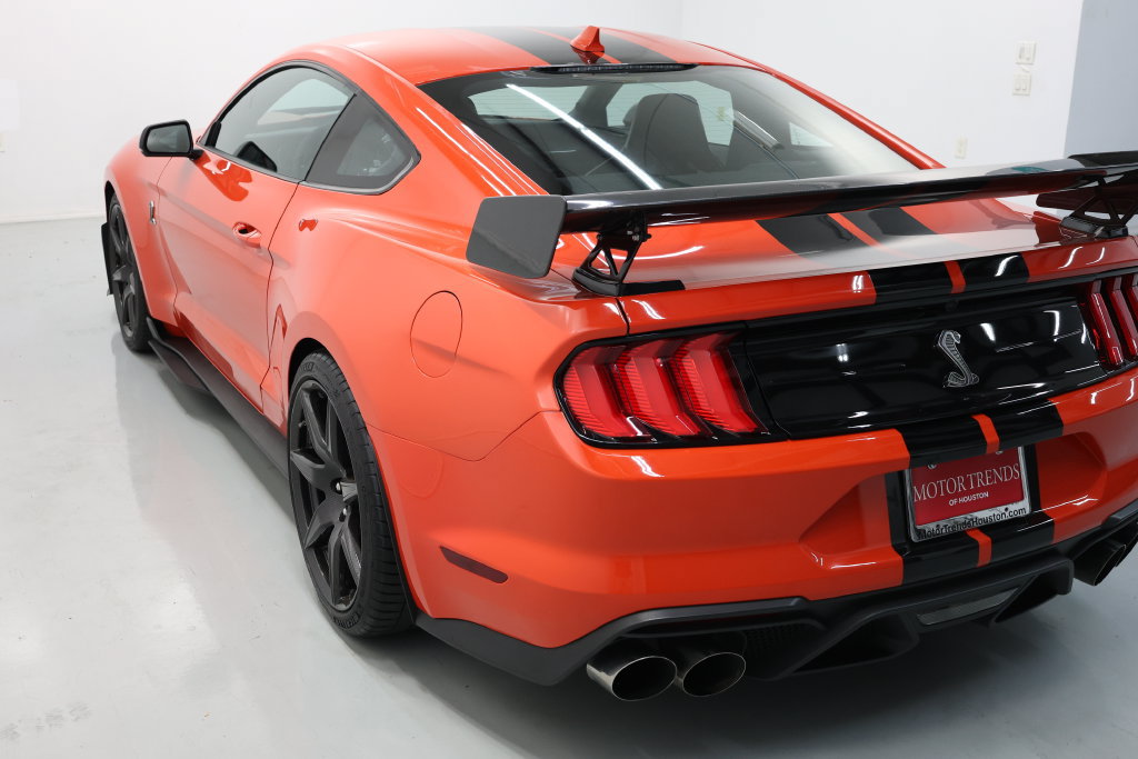 Used 2022 Ford Mustang Shelby GT500 w/ Carbon Fiber Track Pack RWD image 62