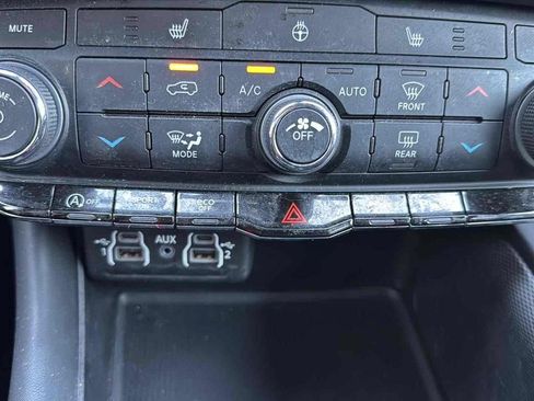 Used 2025 Dodge Durango GT RWD image 47