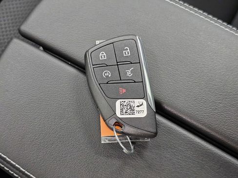 Used 2025 Buick Envision Sport Touring AWD/4WD image 43