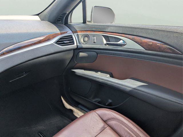 Used 2017 Lincoln MKZ Reserve w/ Technology Package AWD/4WD image 18