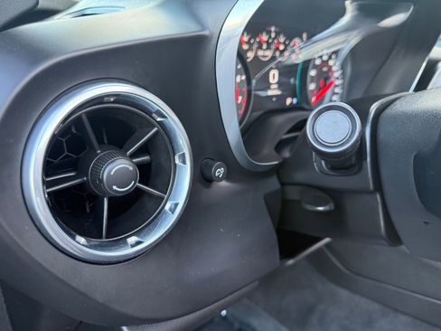 Used 2017 Chevrolet Camaro SS image 28