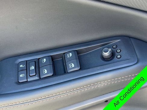 New 2026 Jeep Cherokee Limited AWD/4WD image 15