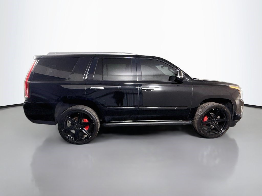 Used 2019 Cadillac Escalade Premium Luxury w/ Escalade Sport Edition RWD image 11