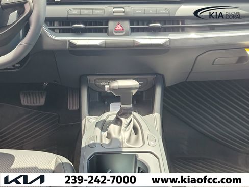 New 2026 Kia K4 EX FWD image 18