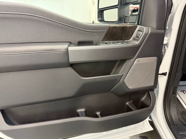New 2026 Ford F350 Lariat w/ Chrome Package AWD/4WD image 12