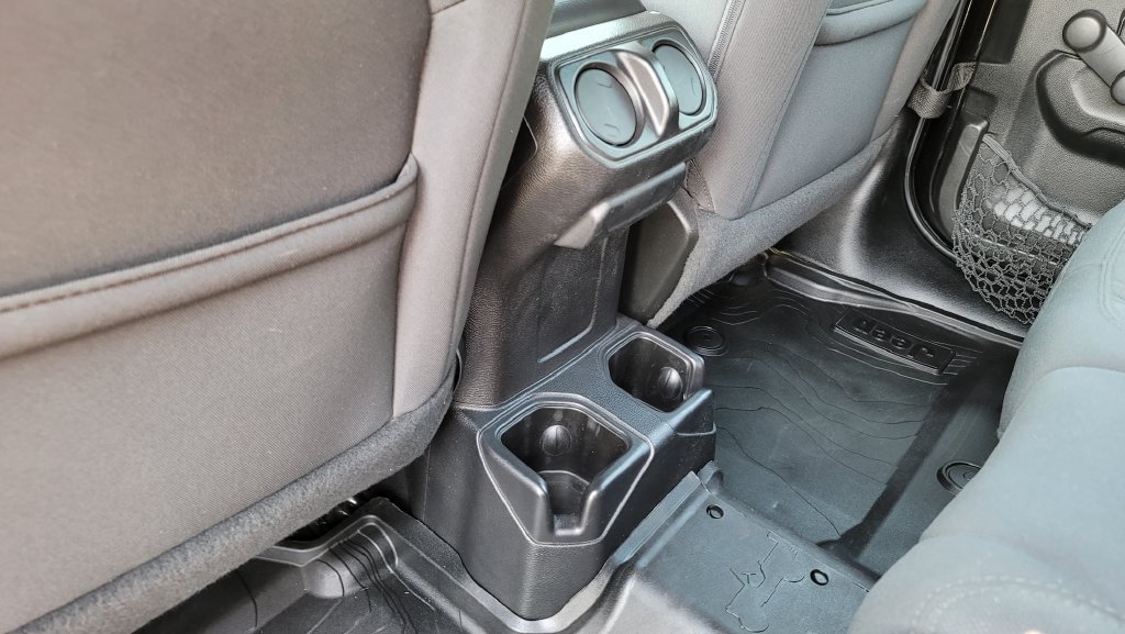 Used 2020 Jeep Wrangler Unlimited Sport AWD/4WD image 26