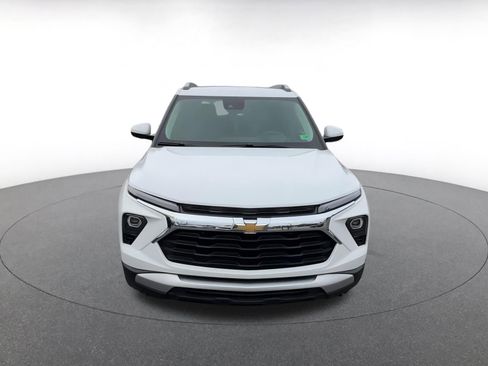 Used 2025 Chevrolet TrailBlazer LT image 4