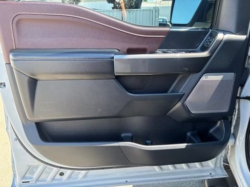 Used 2023 Ford F150 Lariat AWD/4WD image 11