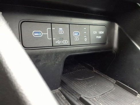 Used 2025 Hyundai Tucson SEL FWD image 17