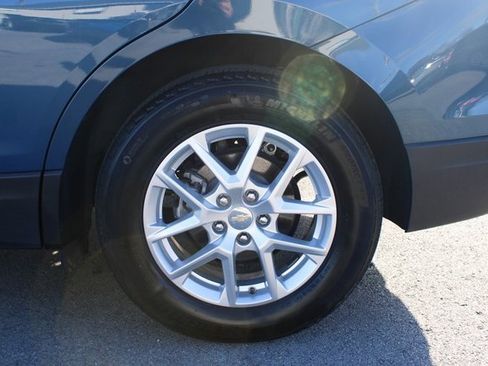 Used 2024 Chevrolet Equinox LT w/ LPO, Floor Liner Package image 36