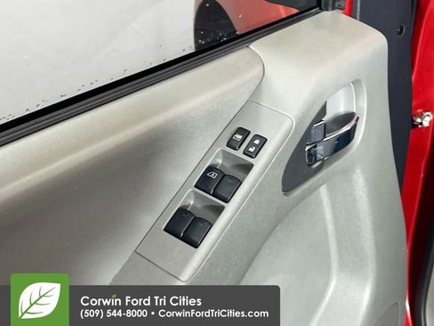 Used 2019 Nissan Frontier SV AWD/4WD image 12