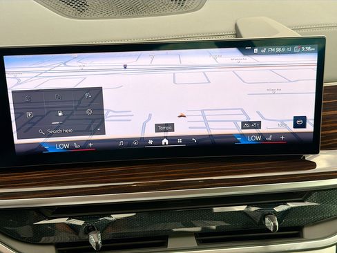 New 2026 BMW X5 sDrive40i image 33