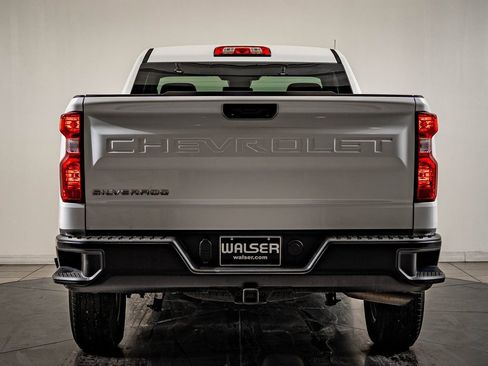 Used 2022 Chevrolet Silverado 1500 W/T w/ WT Value Package image 7