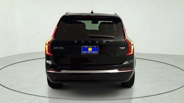 New 2026 Volvo XC90 T8 Core AWD/4WD image 6