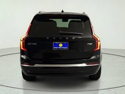 New 2026 Volvo XC90 T8 Core AWD/4WD image 6