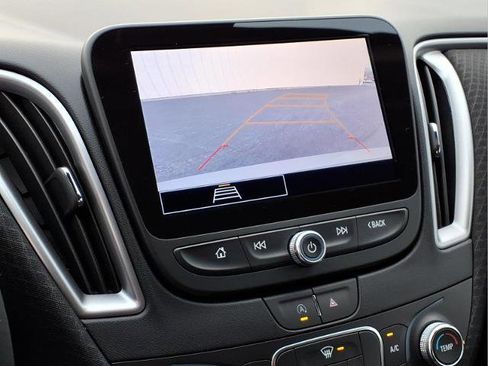 Used 2025 Chevrolet Malibu RS image 13