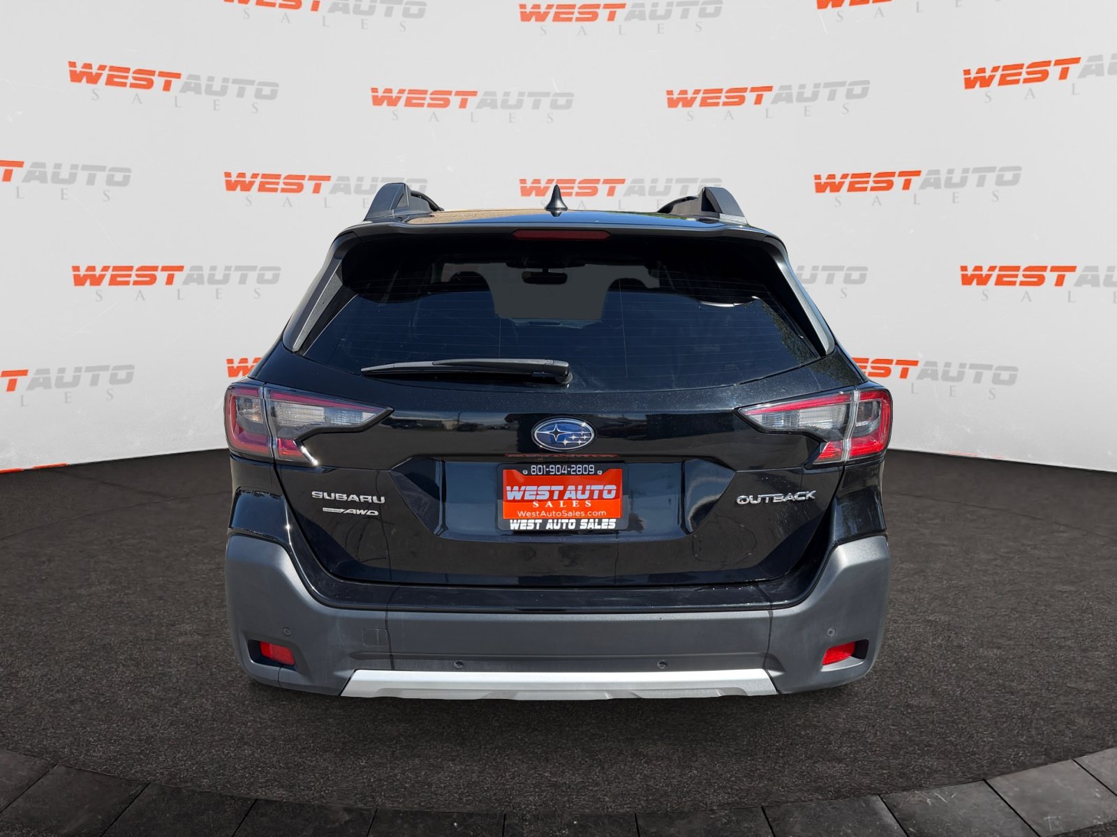 Used 2024 Subaru Outback Limited AWD/4WD image 4