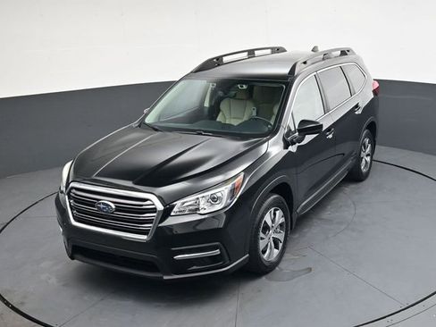 Used 2019 Subaru Ascent Premium image 30