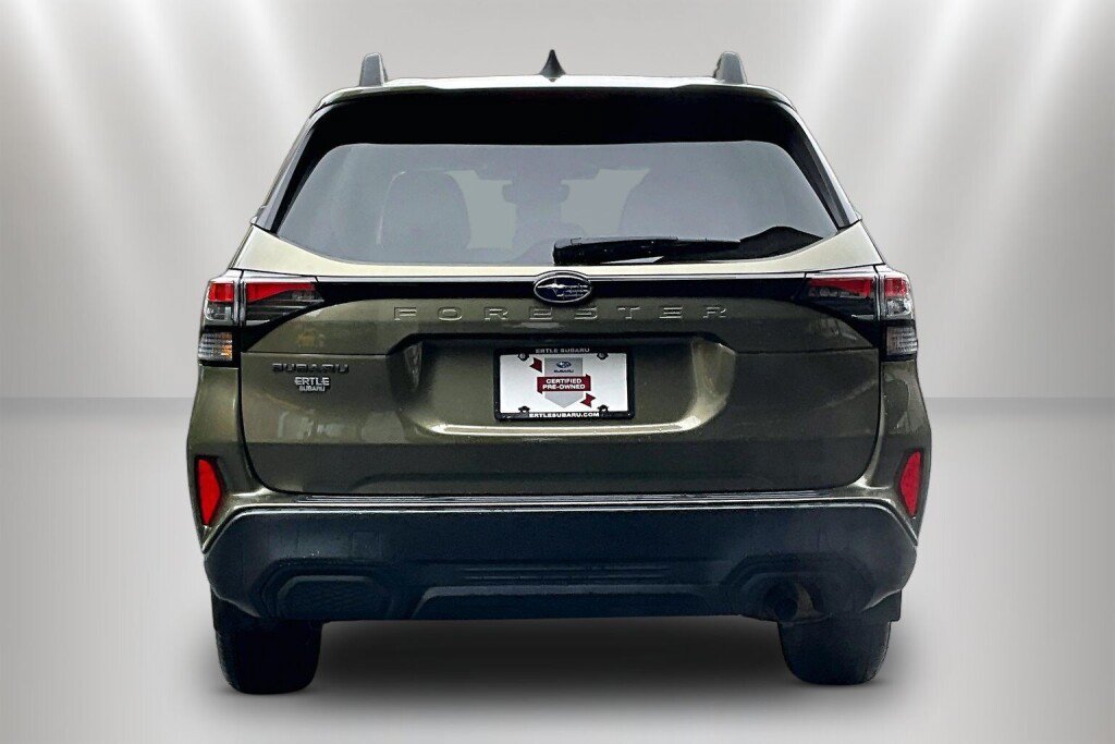 Certified 2026 Subaru Forester Premium AWD/4WD image 6