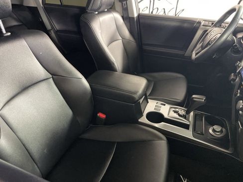 Used 2024 Toyota 4Runner TRD Sport w/ Technology Package AWD/4WD image 24