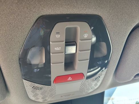 Used 2026 Kia EV9 Light RWD image 22