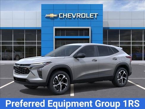 New 2026 Chevrolet Trax RS w/ Sunroof Package image 2