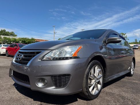 Used 2015 Nissan Sentra SR FWD image 1
