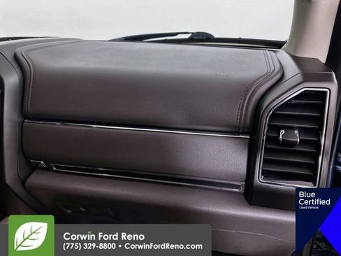 Used 2019 Ford Expedition Limited w/ Equipment Group 301A AWD/4WD image 36