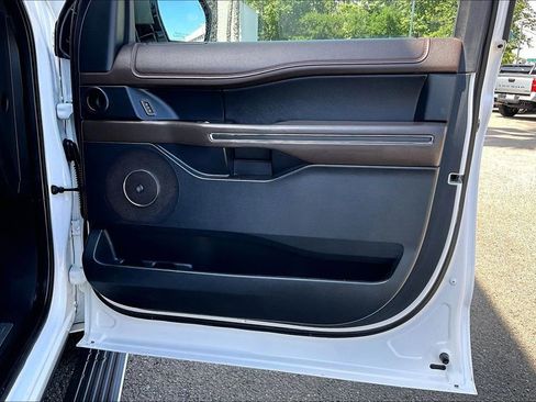 Used 2020 Ford Expedition King Ranch image 29