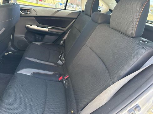 Used 2017 Subaru Crosstrek 2.0i Premium AWD/4WD image 41