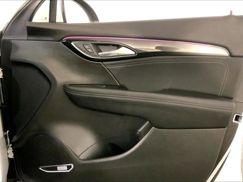 Used 2025 Buick Envision Preferred image 25