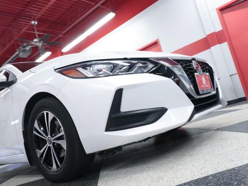 Used 2021 Nissan Sentra SV w/ Trunk Package image 32