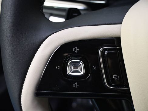New 2026 Lincoln Corsair Premiere AWD/4WD image 32