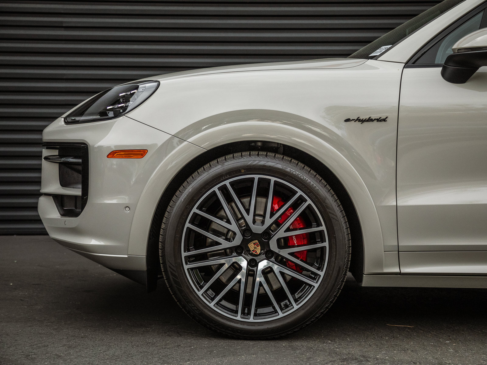 Certified 2026 Porsche Cayenne S AWD/4WD image 11